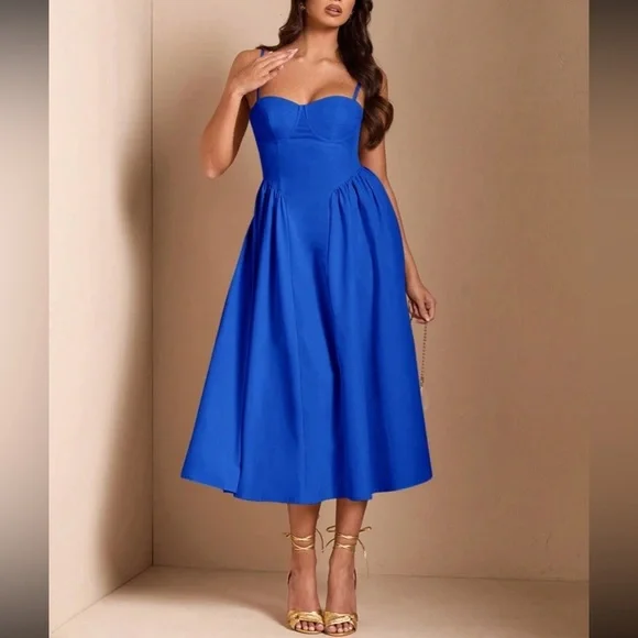 Elegant White Midi Dress - Picture 13 of 16